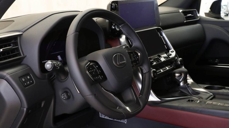 Lexus LX 600 Brand New | 2023 – GCC – Warranty Available | 3.5L V6
