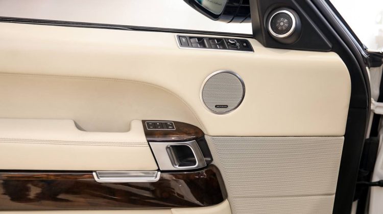 Range Rover Vogue SE Supercharged | 2014 – GCC | 5.0L V8