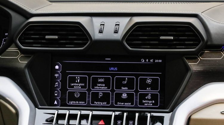Lamborghini Urus | 2019 – GCC – Low Mileage – Perfect Condition | 4.0L V8