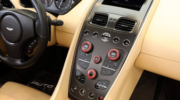 Aston Martin Vanquish Volante | 2014 – GCC | 6.0L V12