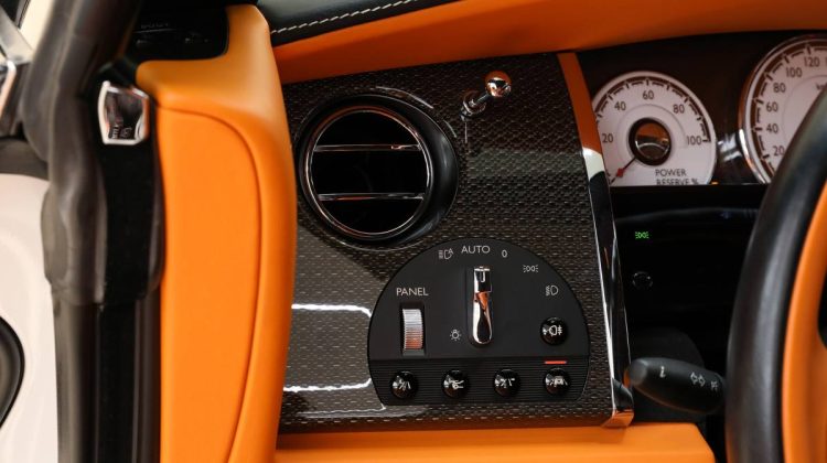 Rolls Royce Wraith Black Badge | 2018 – GCC -Low Mileage | 6.6L V12