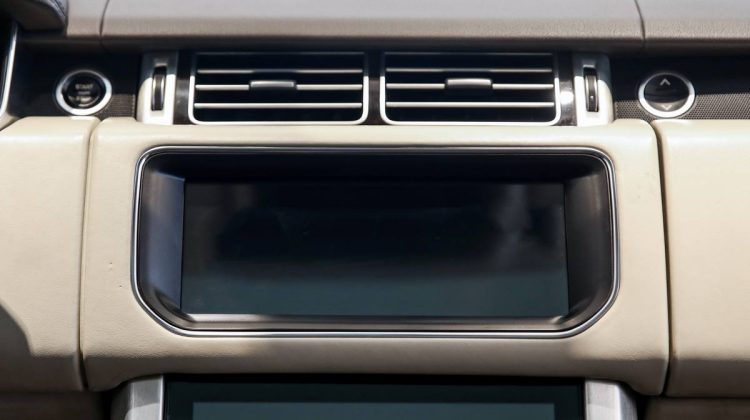 Range Rover Vogue SE Supercharged | 2014 – GCC | 5.0L V8