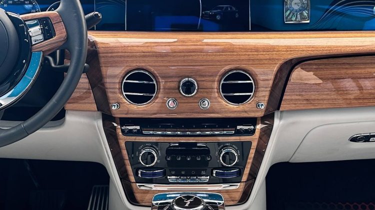 ROLLS ROYCE PHANTOM Bespoke Design 1 OF 1 | 2020 – GCC with Warranty and Service
