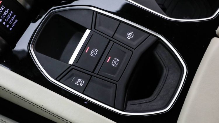 Lamborghini Urus | 2019 – GCC – Low Mileage – Perfect Condition | 4.0L V8