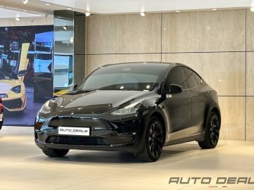 Tesla Model Y Dual Motor | 2023 – GCC – Perfect Condition | 4.0L Electric 250 Kw