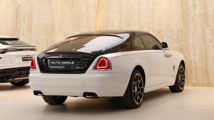 Rolls Royce Wraith Black Badge | 2018 – GCC -Low Mileage | 6.6L V12