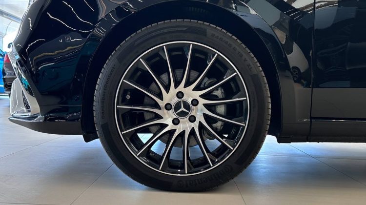 Mercedes Benz Viano V250 V-Line Falcon | 2020 – GCC | 2.0L i4