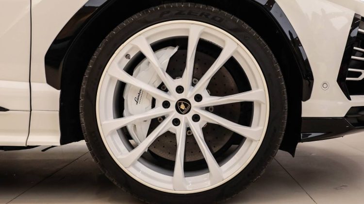 Lamborghini Urus | 2019 – GCC – Low Mileage – Perfect Condition | 4.0L V8