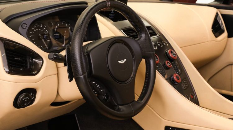 Aston Martin Vanquish Volante | 2014 – GCC | 6.0L V12