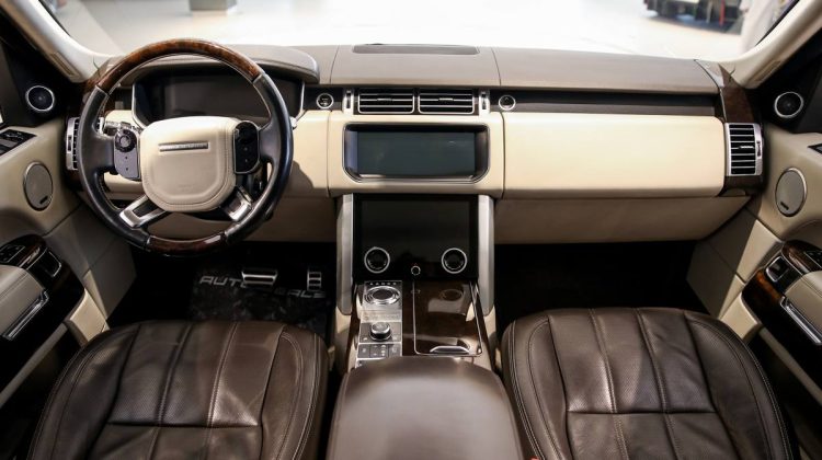 Range Rover Vogue SE Supercharged | 2014 – GCC | 5.0L V8