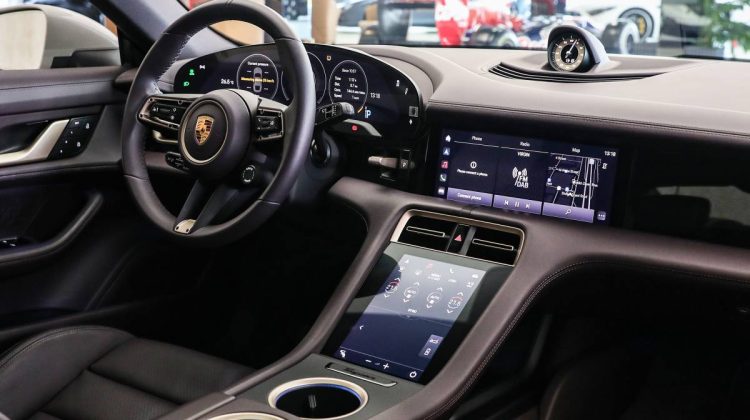 Porsche Taycan | 2022 – GCC – Warranty Available | Electric
