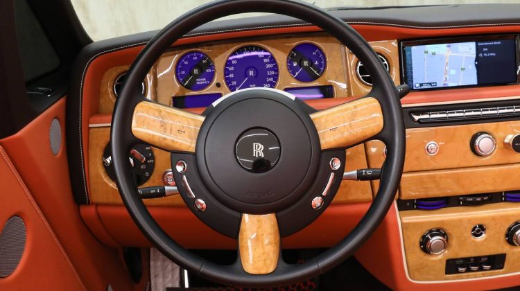 Rolls Royce Phantom Drophead | 2017 – GCC – Perfect Condition | 6.7L V12