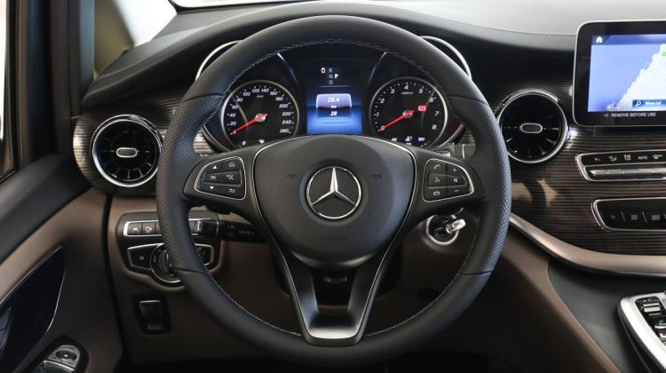 Mercedes Benz Viano V250 | 2023 – GCC – Brand New | 2.0L i4