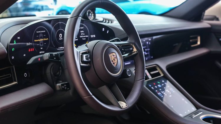 Porsche Taycan | 2022 – GCC – Warranty Available | Electric