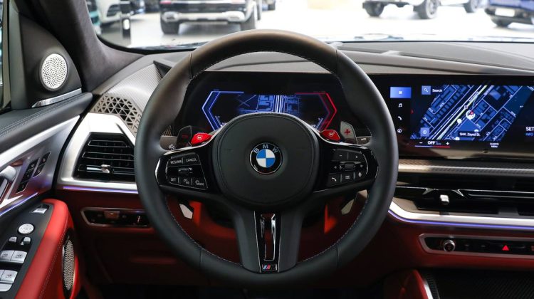 BMW XM | 2023 – GCC – Under Warranty – Brand New | 4.4L V8