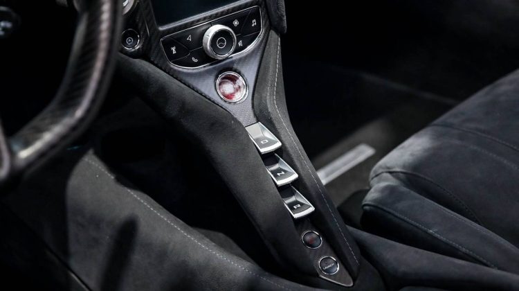 McLaren 720 S | 2018 – GCC – Darwin Pro Carbon Body Kit – Perfect Condition | 4.0L V8