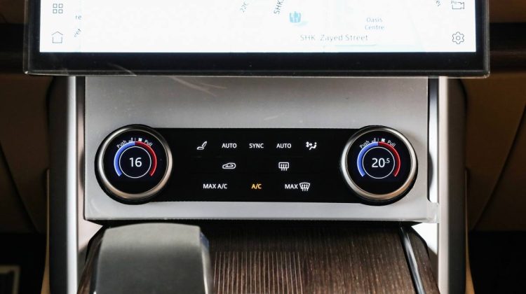 Range Rover Vogue P 530 Autobiography | 2023 – GCC – Under Warranty and Service | 4.4L V8