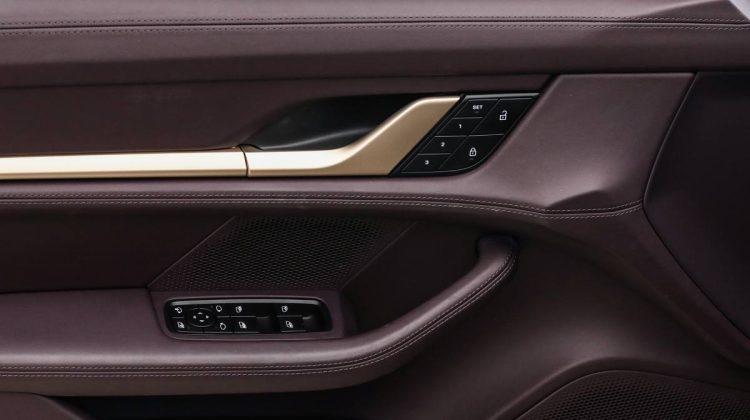 Porsche Taycan | 2022 – GCC – Warranty Available | Electric