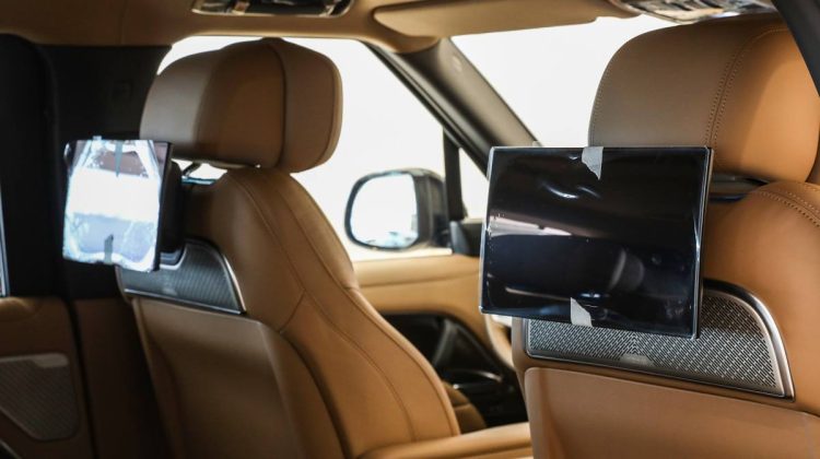 Range Rover Vogue P 530 Autobiography | 2023 – GCC – Under Warranty and Service | 4.4L V8