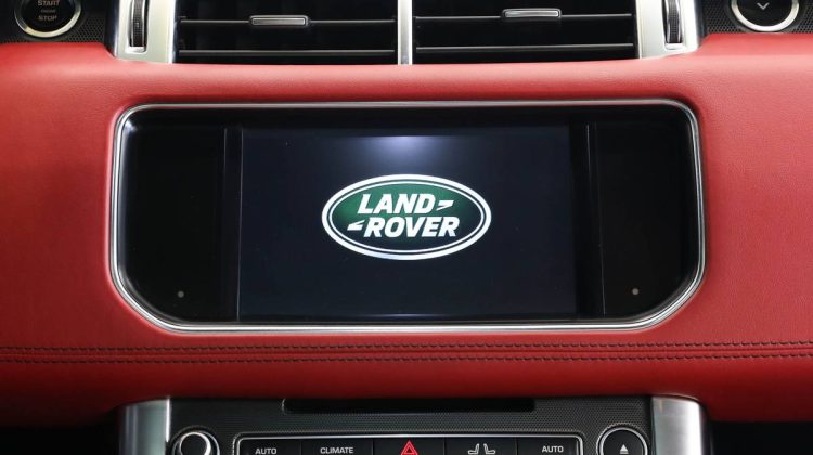 Range Rover Sport Supercharged Dynamic | 2014 – GCC – Service History Available | 5.0L V8