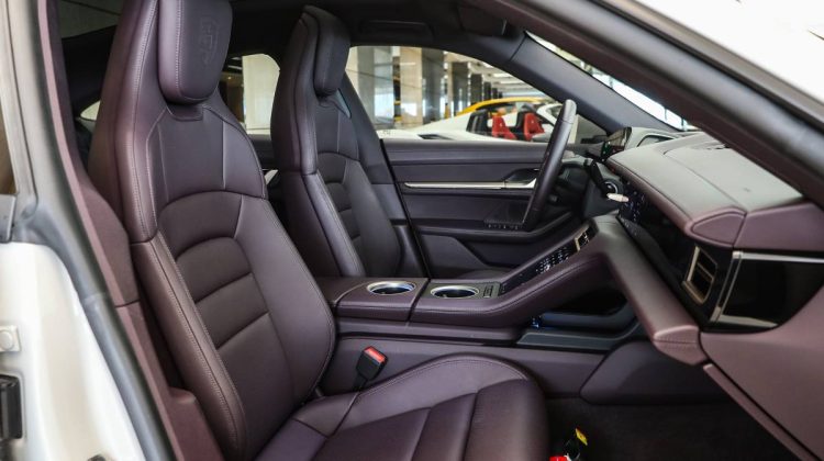 Porsche Taycan | 2022 – GCC – Warranty Available | Electric
