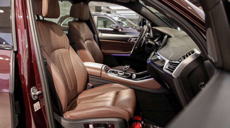 BMW X5 M50i | 2020 – GCC – Under Warranty and Service Contract | 4.4L V8