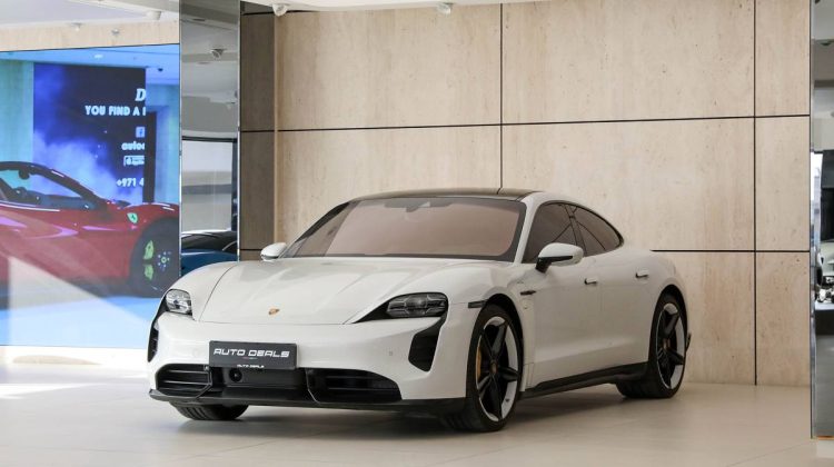 Porsche Taycan Turbo S | 2021 – GCC – Low Mileage – Perfect Condition