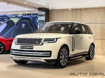 Range Rover Vogue HSE P 530 | 2023 – GCC – Under Warranty & Service Contract | 4.4L V8