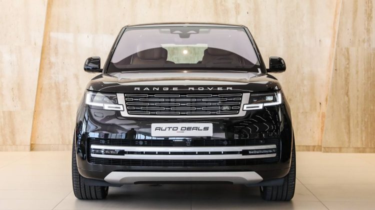 Range Rover Vogue P 530 Autobiography | 2023 – GCC – Under Warranty and Service | 4.4L V8