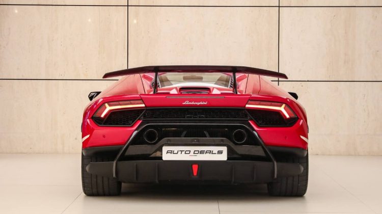 Lamborghini Huracan Performante | 2018 – GCC with Warranty – Service History Available | 5.2L V10