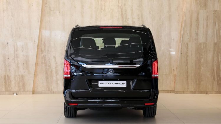 Mercedes Benz Viano V250 | 2023 – GCC – Under Warranty – Brand New | 2.0L i4