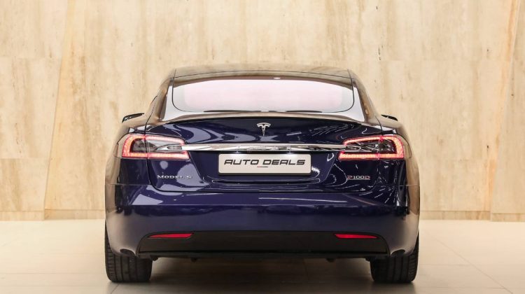 Tesla Model S P 100D | 2019 – GCC – New Battery 2023 – Full Self Driving – Yoke Carbon