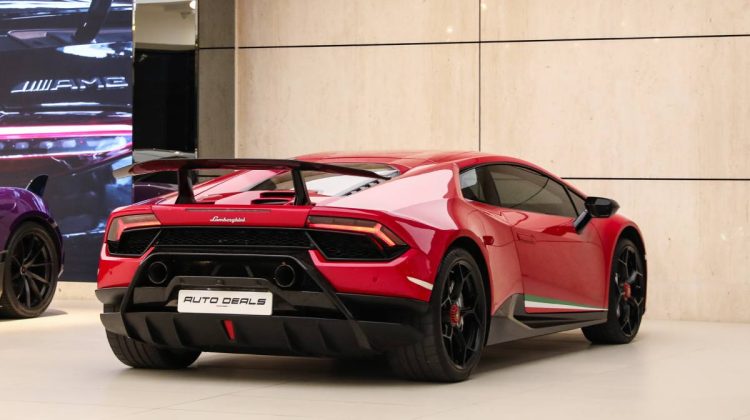 Lamborghini Huracan Performante | 2018 – GCC with Warranty – Service History Available | 5.2L V10