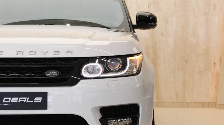 Range Rover Sport Supercharged Dynamic | 2014 – GCC – Service History Available | 5.0L V8