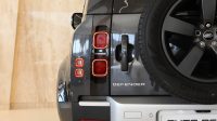 Land Rover Defender 110 SE P300 | BRAND NEW | 2022 – GCC – Warranty And Service Contract Available | 2.0L i4