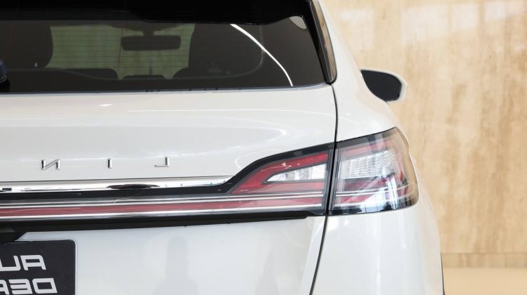 Lincoln Nautilus | 2020 – GCC – Service History – Immaculate | 2.0L i4