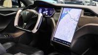 Tesla Model S P 100D | 2019 – GCC – New Battery 2023 – Full Self Driving – Yoke Carbon