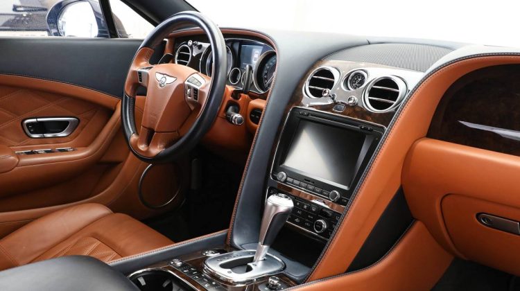 Bentley Continental GT V8 | 2014 – GCC | 4.0L V8