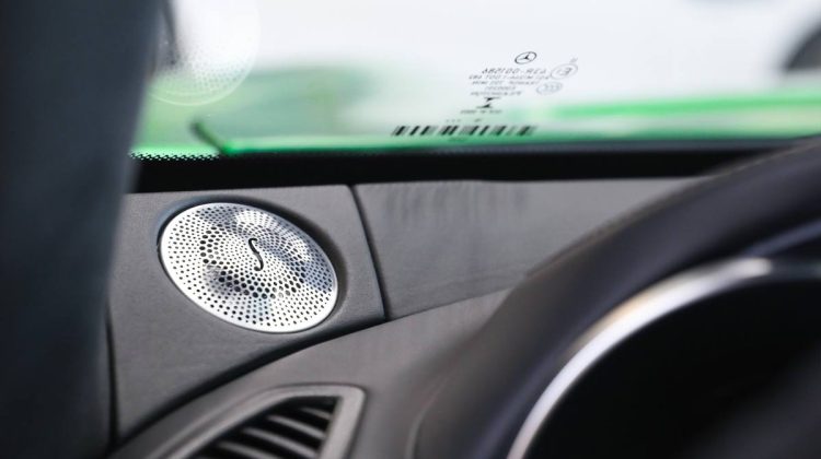 Mercedes Benz AMG GTR | 2018 – Green Magno – Extremely Low Mileage – Pristine Condition | 4.0L V8