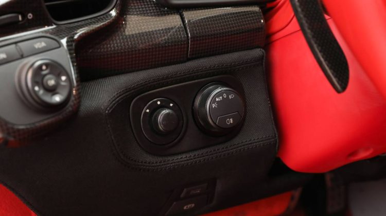 Ferrari 458 Speciale | 2015 – GCC – Very Low Mileage – Service History | 4.0L V8