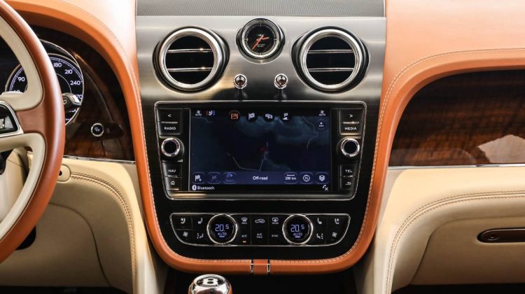 Bentley Bentayga | 2017 – Perfect Condition – The Ultimate Luxury Car Experience | 6.0L W12