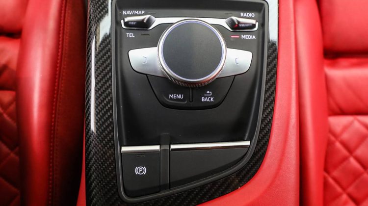 RWS S Tronic 1 of 999 | 2018 – GCC – Under Warranty And Service Contract | 5.2L V10