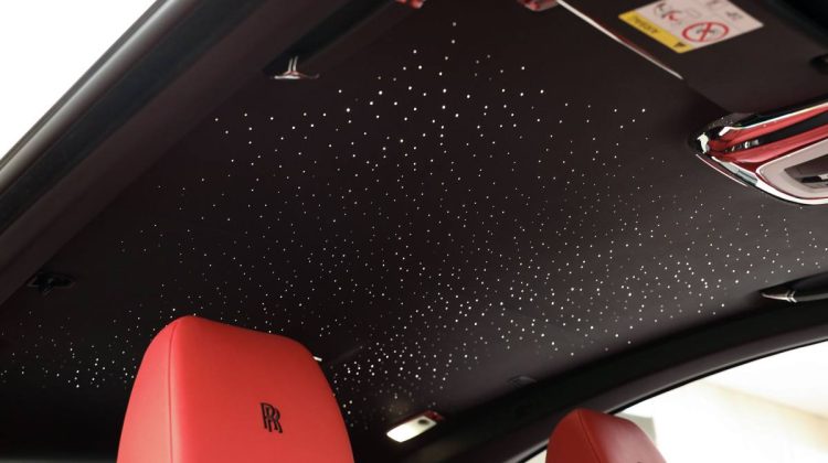 Rolls Royce Wraith Black Badge | 2022 – Low Mileage – Full Options – Perfect Condition | 6.6L V12