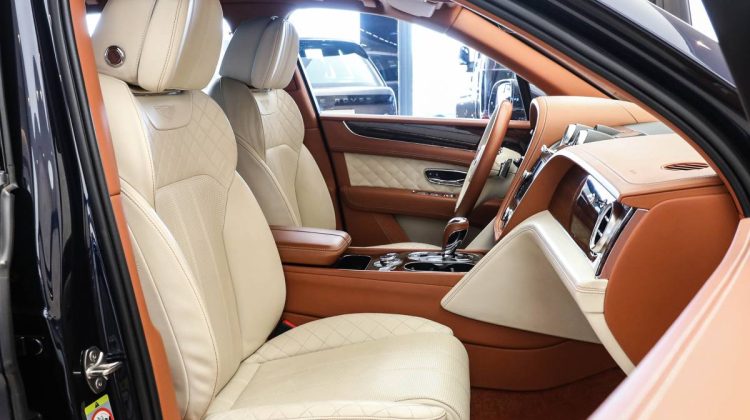 Bentley Bentayga | 2017 – Perfect Condition – The Ultimate Luxury Car Experience | 6.0L W12