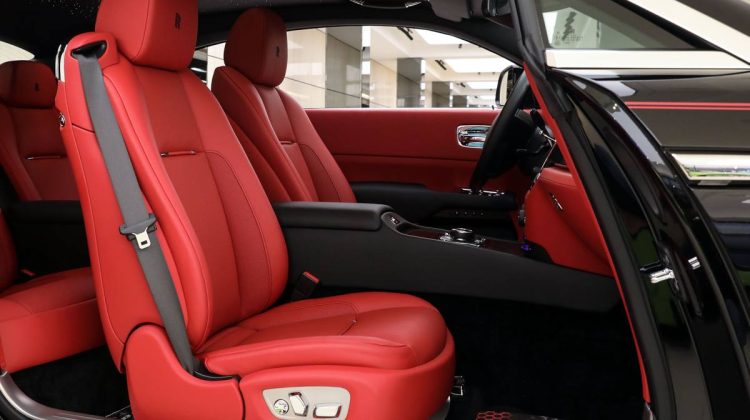 Rolls Royce Wraith Black Badge | 2022 – Low Mileage – Full Options – Perfect Condition | 6.6L V12