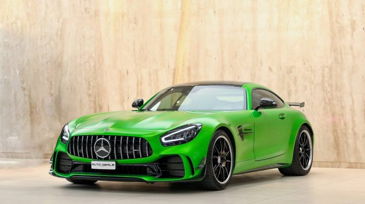 Mercedes Benz AMG GTR | 2018 – Green Magno – Extremely Low Mileage – Pristine Condition | 4.0L V8