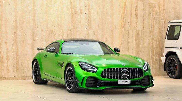 Mercedes Benz AMG GTR | 2018 – Green Magno – Extremely Low Mileage – Pristine Condition | 4.0L V8