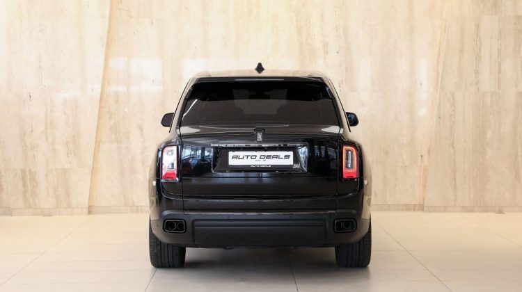 Rolls Royce Cullinan Black Badge | 2022 – GCC – Under Warranty And Service Contract | 6.7L V12