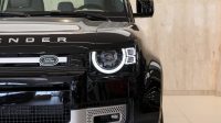 Land Rover Defender 110 SE P 300 | 2023 – GCC – Under Warranty And Service Contract | 2.0L i4
