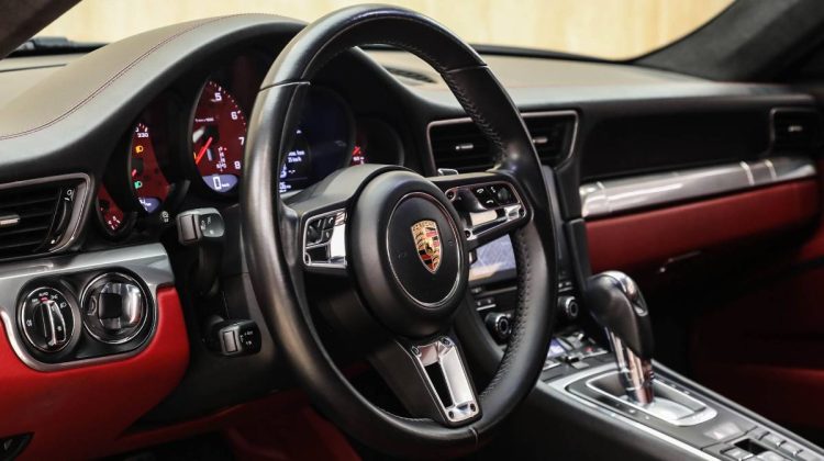 Porsche 911 Carrera | 2017 – GCC – Perfect Condition | 3.0L F6